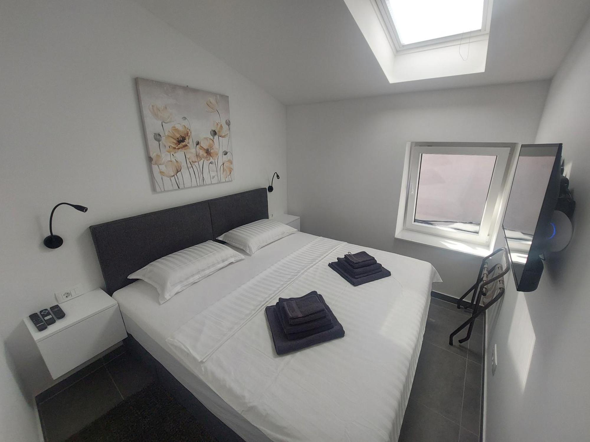 Apartments R&B バスカ エクステリア 写真